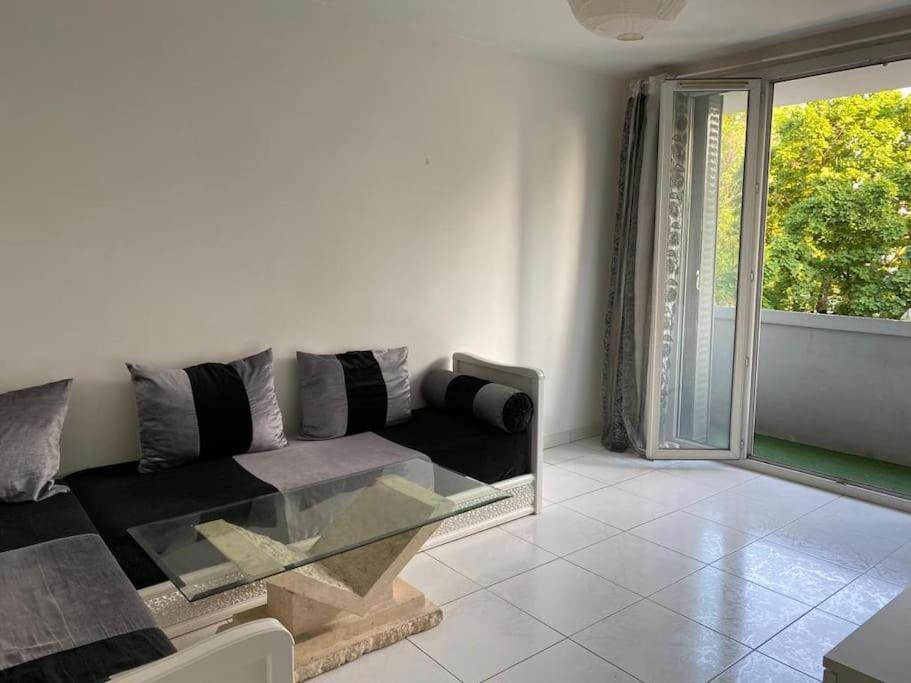 Joli Appartement Proche Metro 리옹 외부 사진